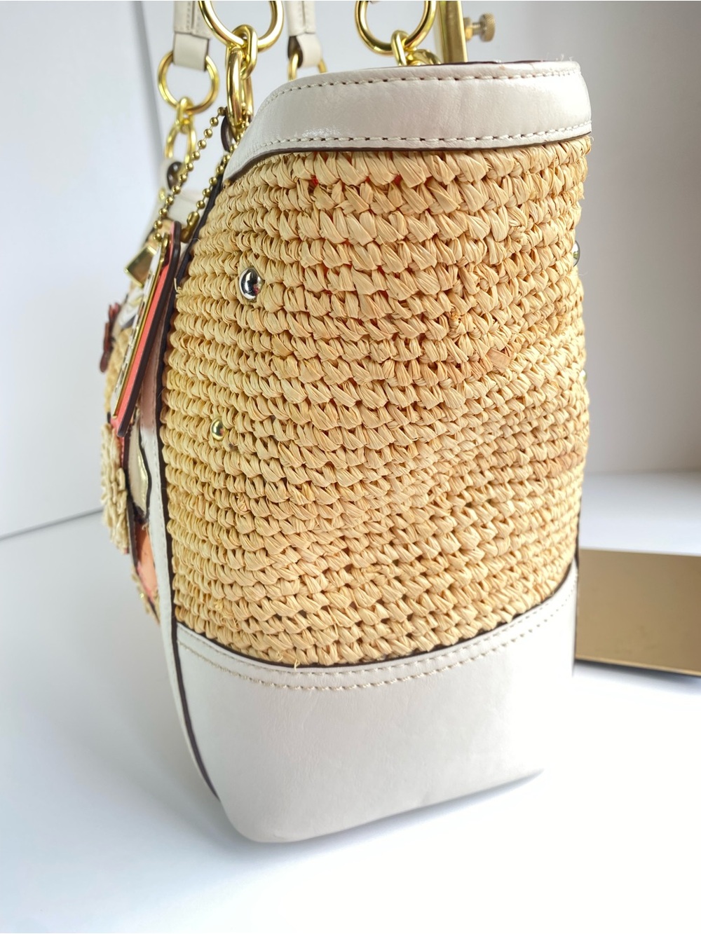 Coach Hamptons Weekend Woven Floral Straw Turnlock Tote - Picture 9 of 16